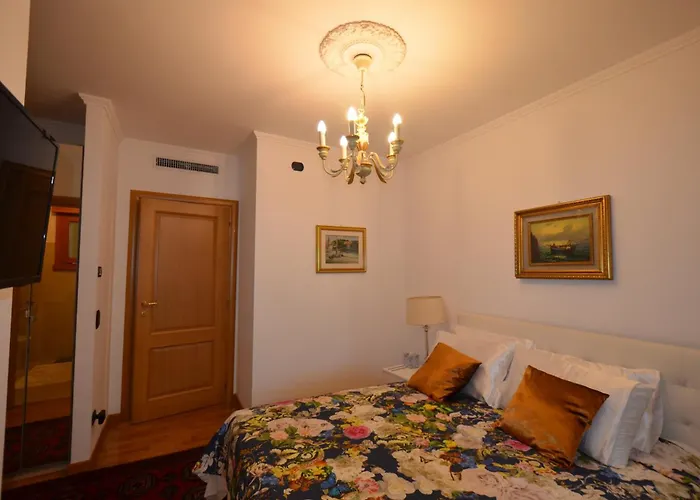 Apartment Getaway Rom