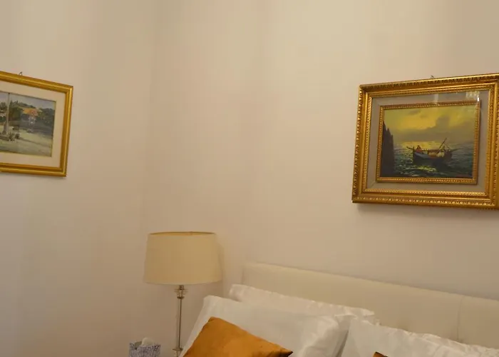 Apartment Getaway Rom